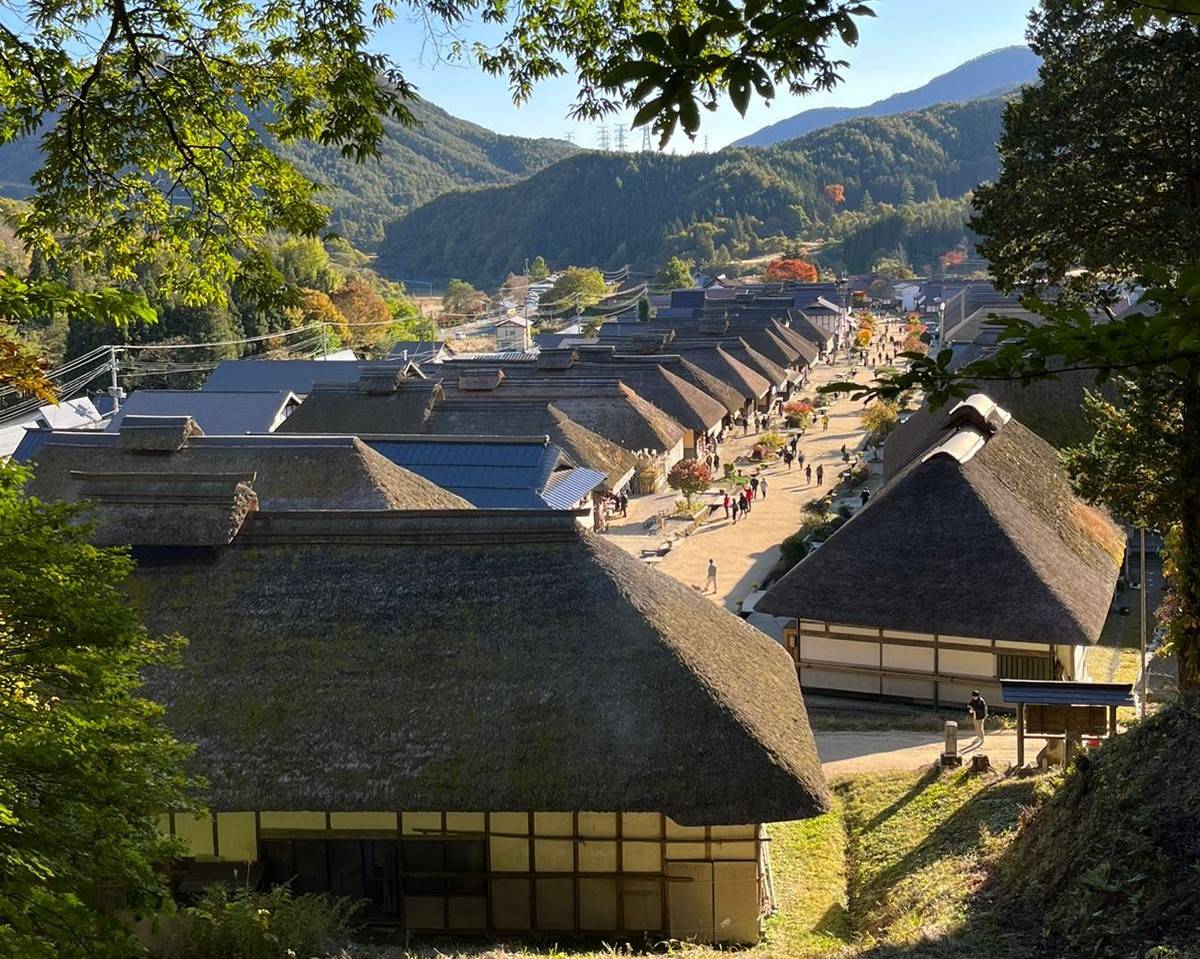 東北紅葉日光、豬苗代溫泉 三天團【保證入住星野集團- 磐梯山溫泉酒店、華嚴瀑布 、日光神橋~ 東照宮、大內宿、第一只見橋、豬苗代湖】(KTT-03A)