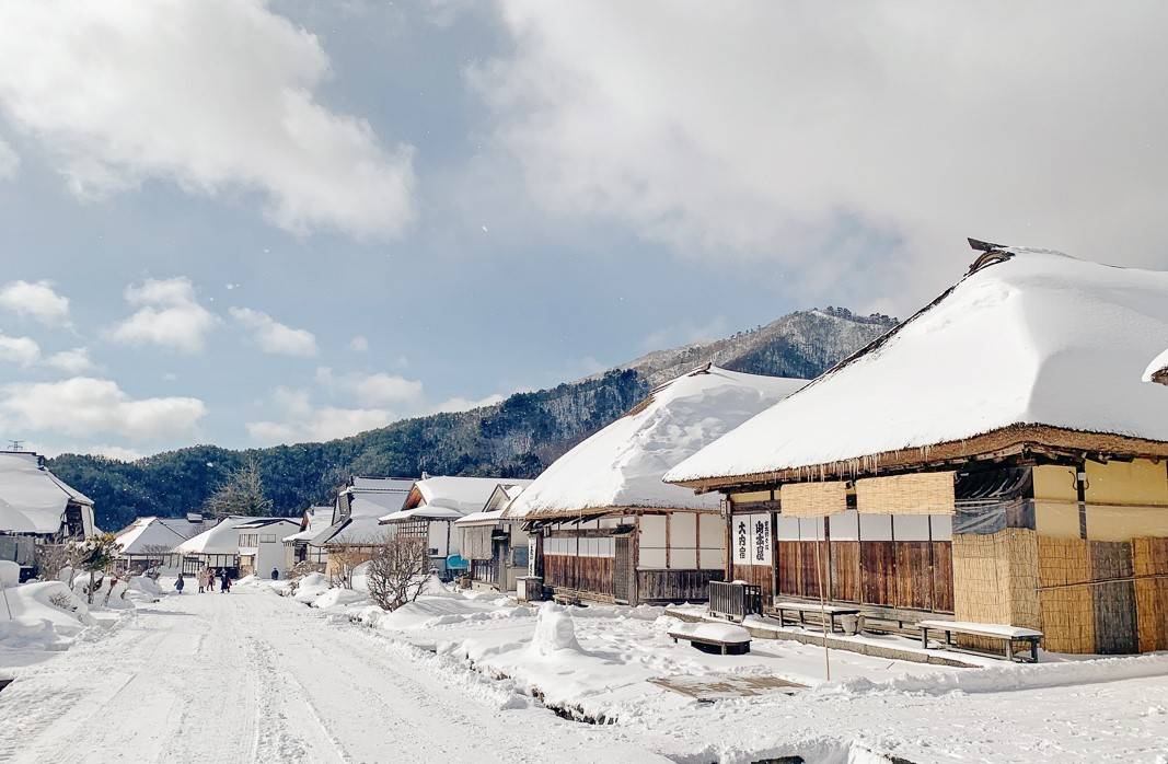 東京出發◆藏王樹冰▎銀山溫泉街▎豬苗代溫泉滑雪玩雪兜▎任食草莓園▎冬日三天團KTZ-03