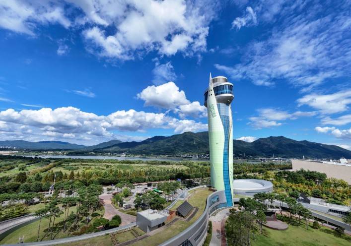 (團號 : QH-01) 油菜花祝祭·隱藏版拍攝聖地·高空展望·Premium草莓 1天團