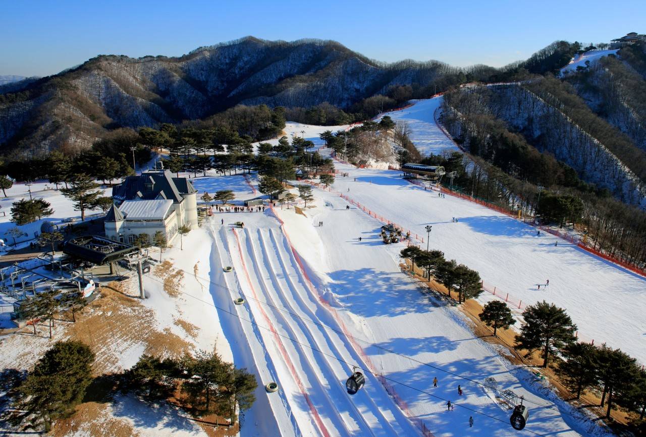 (團號:SKM-02) 洪川大明 Ski +冰雪樂園+溫泉水上樂園 兩天好玩團