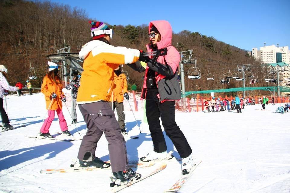 (團號:SKM-02) 洪川大明 Ski +冰雪樂園+溫泉水上樂園 兩天好玩團